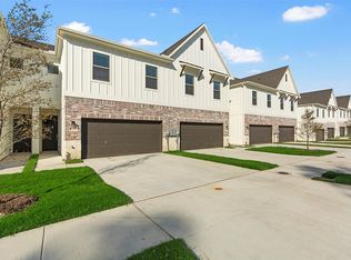 6341 Mason Ct, Dallas, TX 75227