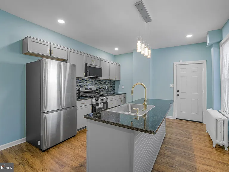 2321 N Tatnall St — Photo 8