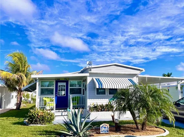 220 Derwent BLVD, FORT MYERS, FL 33908