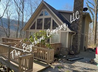 18 Dogwood Forest Rd, Fairview, NC 28730