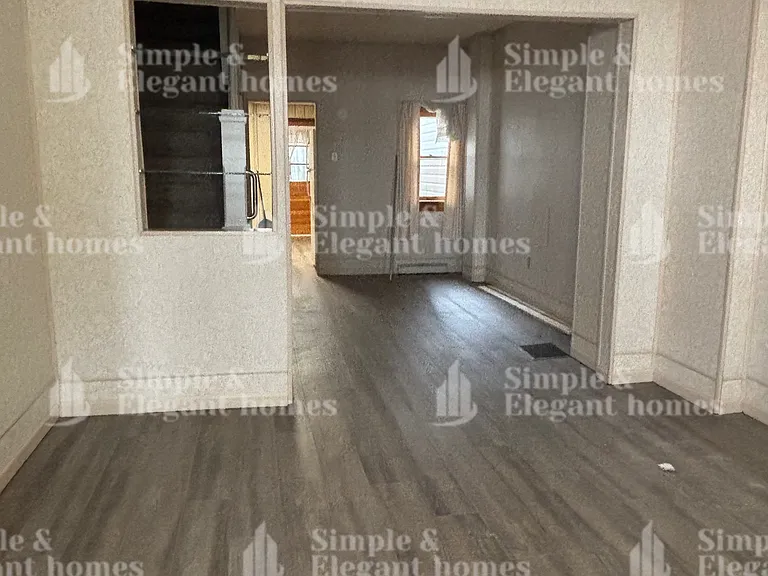 1215 W Pine St — Photo 5