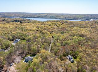 165 Massapeag Road, Montville, CT 06382