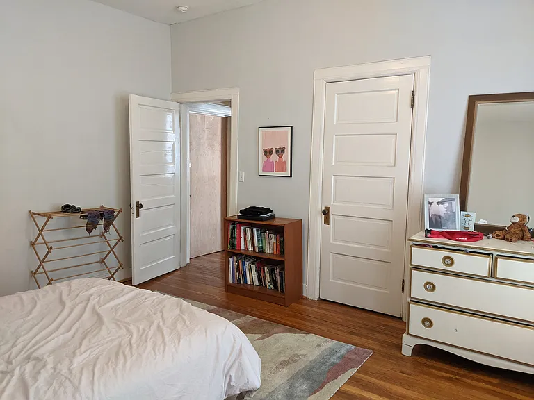 503 E Buffalo St #4 — Photo 9