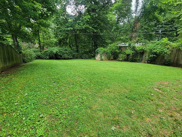 202 Fenley Ave — Photo 19