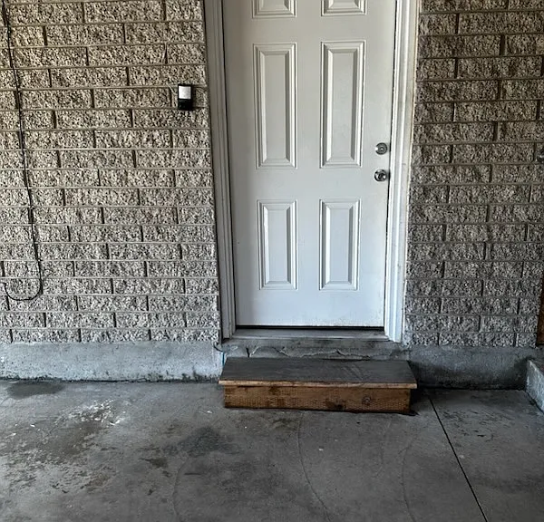 3615 S 3400 W — Photo 3