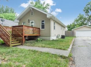 925 Maxwell Ave, Ames, IA 50010