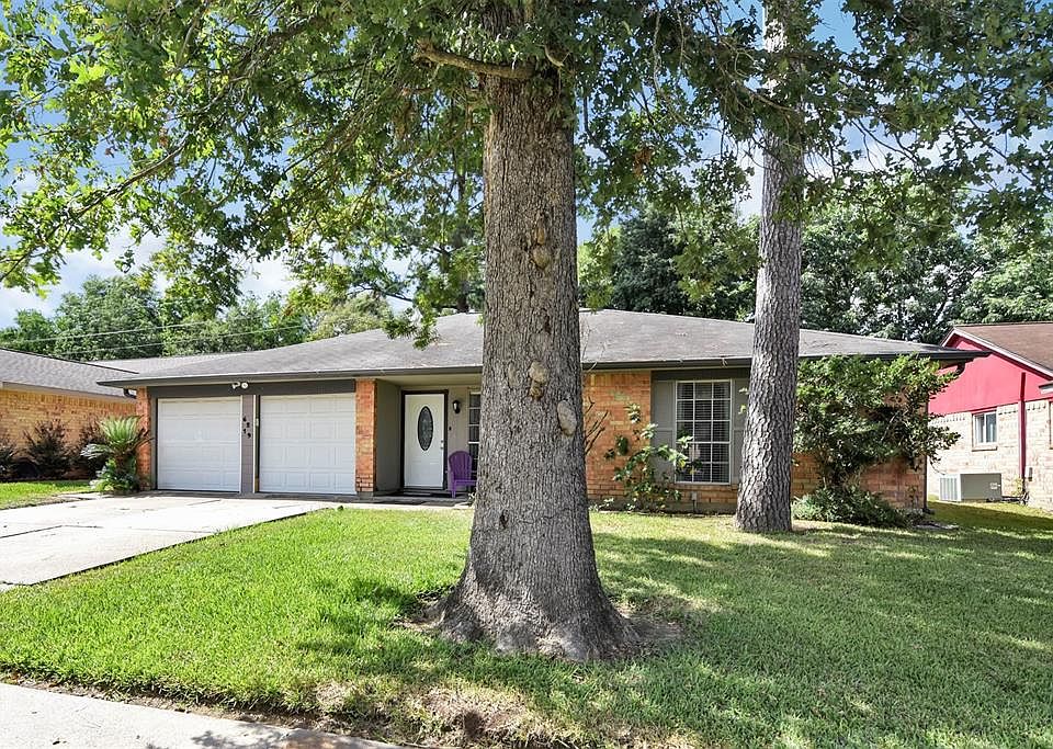 Darling One Story Home Totally Updated.