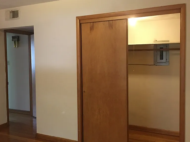 400 Mimosa Ct #5 — Photo 8