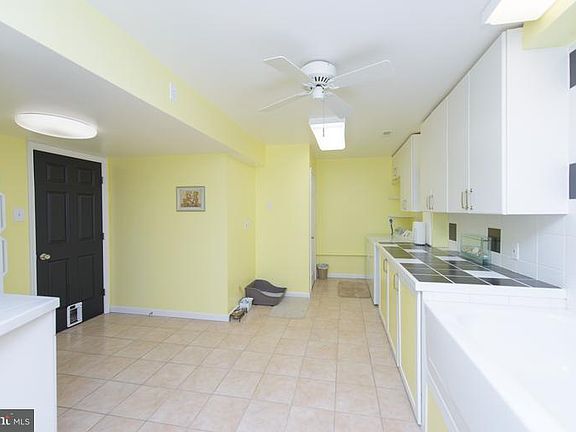 4th image of 8352 Gartelman Farm Dr