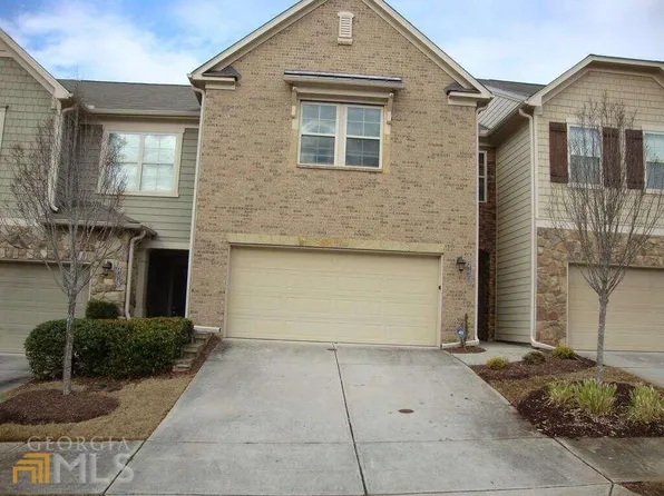 2120 Knoll Pl, Atlanta, GA 30329
