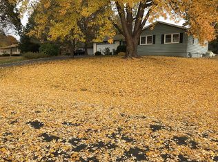 2809 S Whitney Rd, Independence, MO 64057