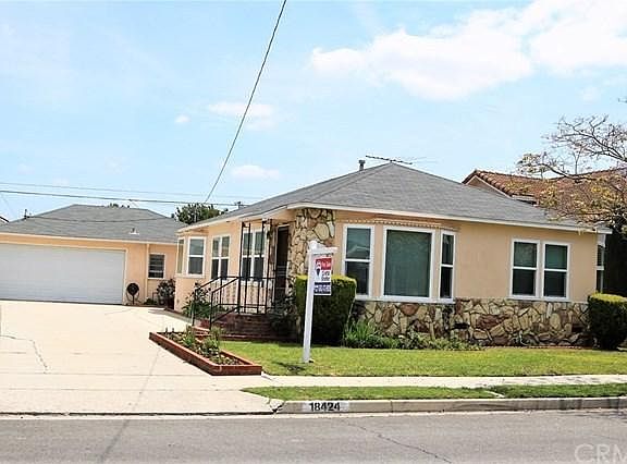 2nd image of 18424 Clarkdale Ave