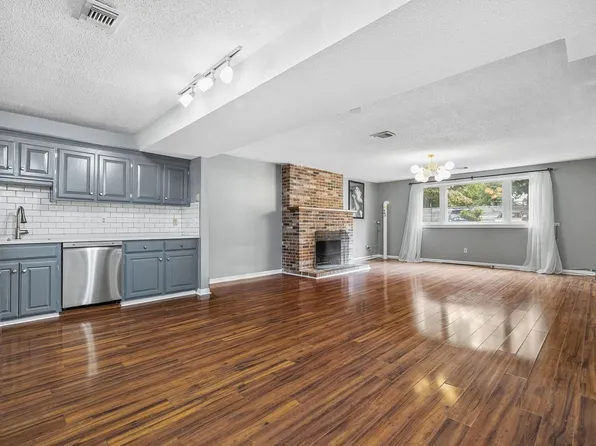 40 Cross St Unit 2, Quincy, MA 02169