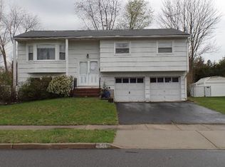 25 Owens Rd, Old Bridge, NJ 08857