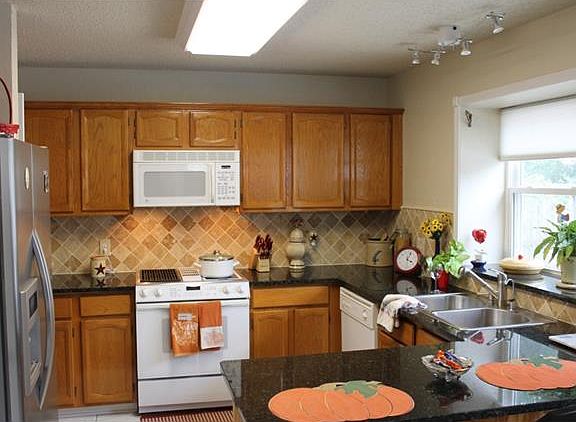 5th image of 5511 Cold Springs Dr