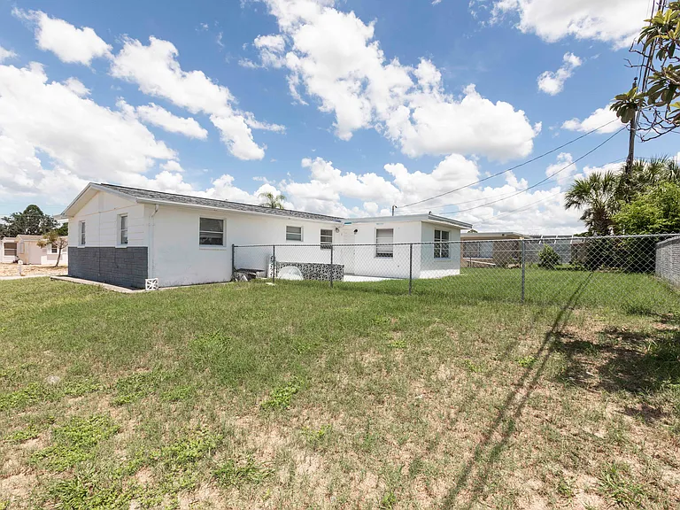 5004 Odyssey Ave — Photo 4