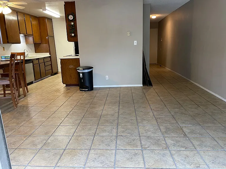 1061 Park Ave — Photo 12