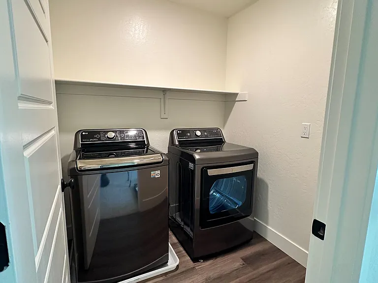 752 Stephanie Dr #2 — Photo 7
