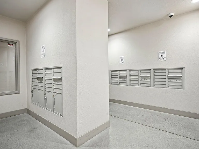 Oak Grove Apartments — Photo 7