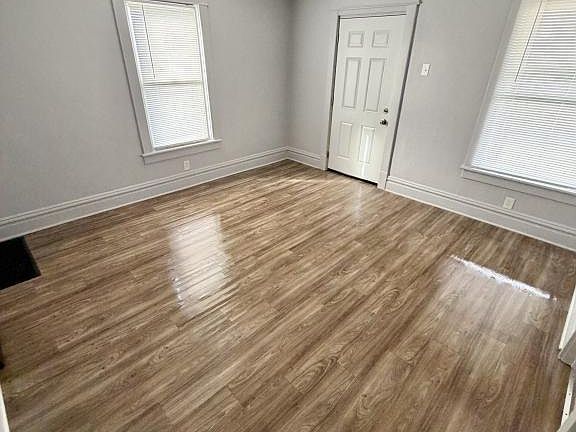 3rd image of 723 Mason St #1