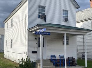 809 Peachblossom Ave, Cambridge, MD 21613