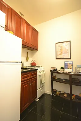 Rented by Bold New York | media 14