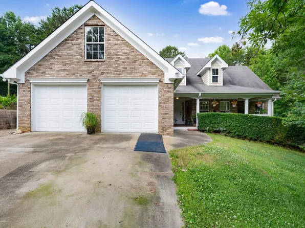 275 W Destiny Dr, Fairmount, GA 30139
