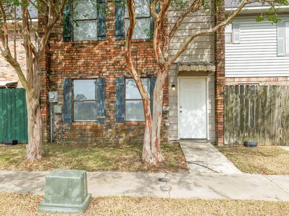 900 Provost St #27, Scott, LA 70583