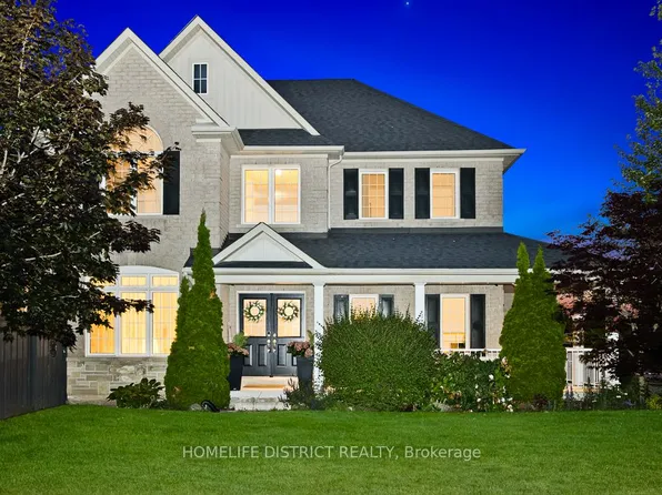 847 Greenleaf Cir, Oshawa, ON L1K 2W7