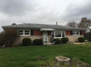 3447 Janell Rd, Shively, KY 40216