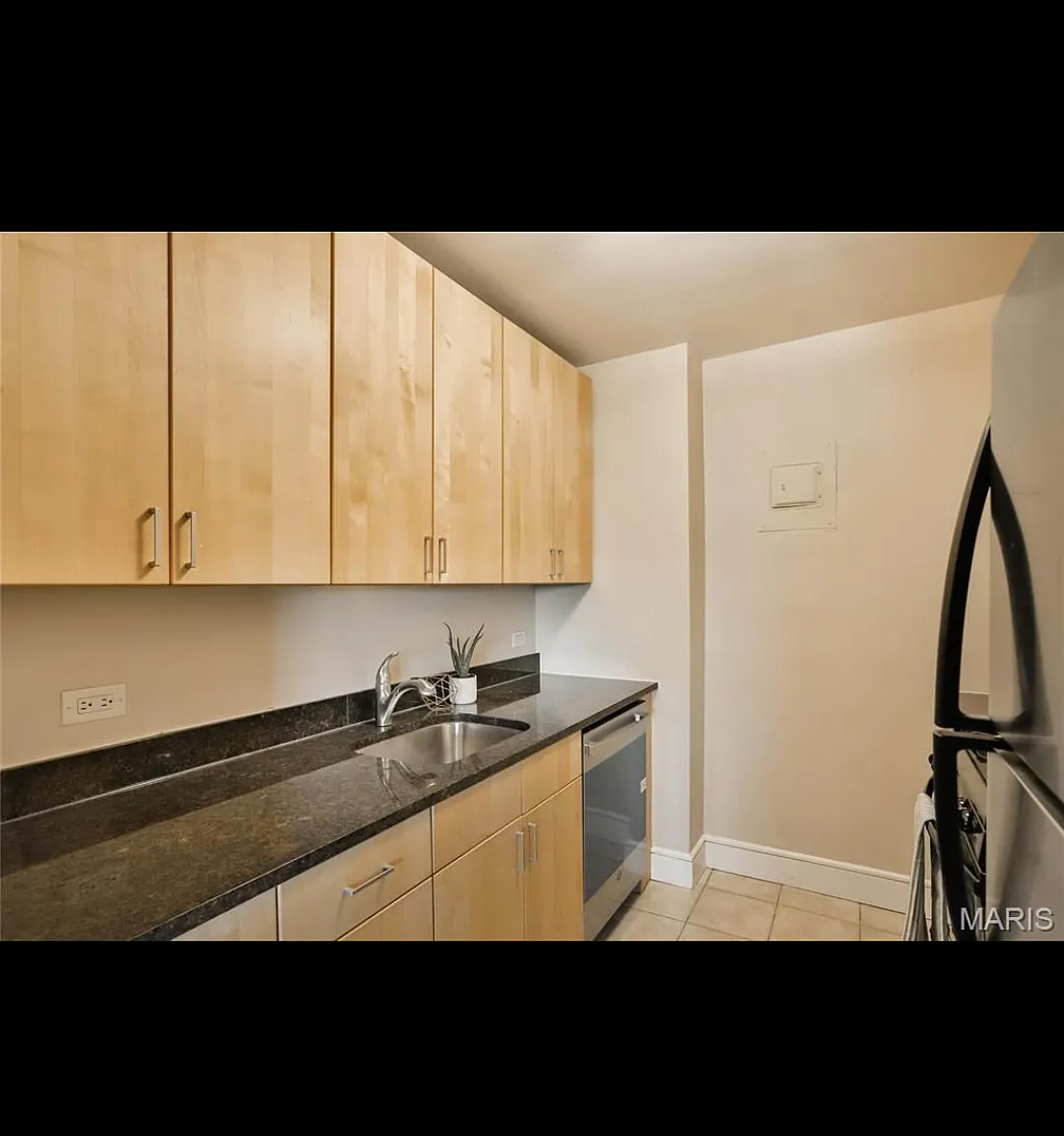 210 N 17th St — Photo 3