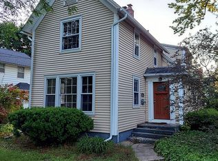 916 N Washington St, Owosso, MI 48867