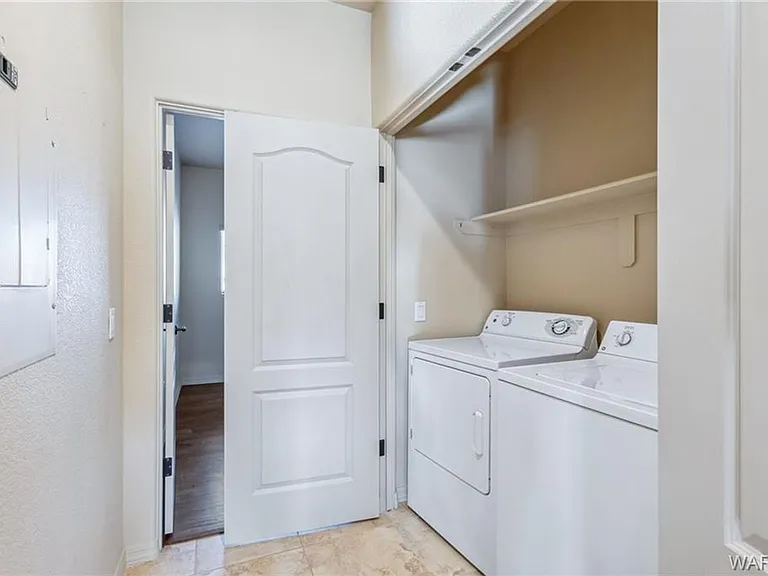 890 Florence #218 — Photo 24