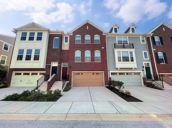 46 Marcel Ln, Schaumburg, IL 60194