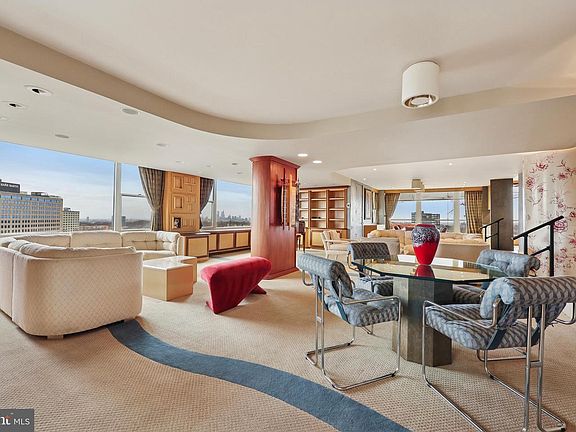 4th image of 50 Belmont Ave #1013-1014-1015