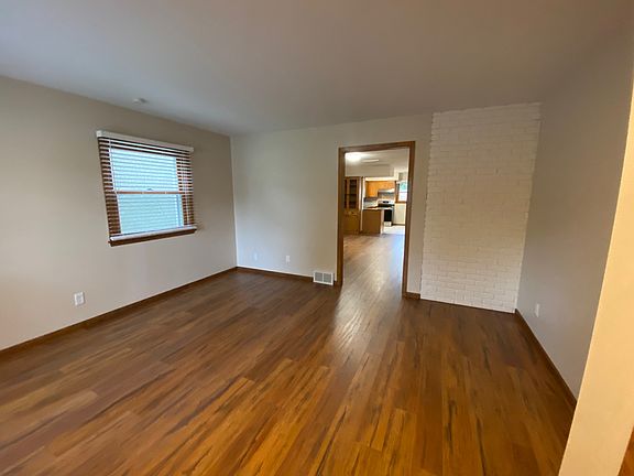3rd image of 6110 Portland Ave