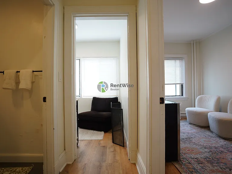 230 Walnut St #24 — Photo 33