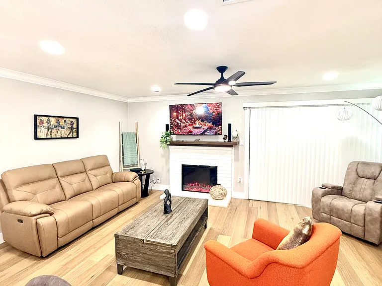 7910 Misty Ln — Photo 9