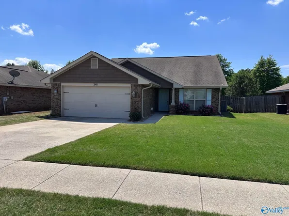 240 Fields Pond Dr, Madison, AL 35756