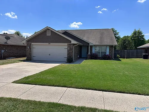 240 Fields Pond Dr Photo 1