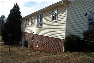 2nd image of 3520 Brown Rd