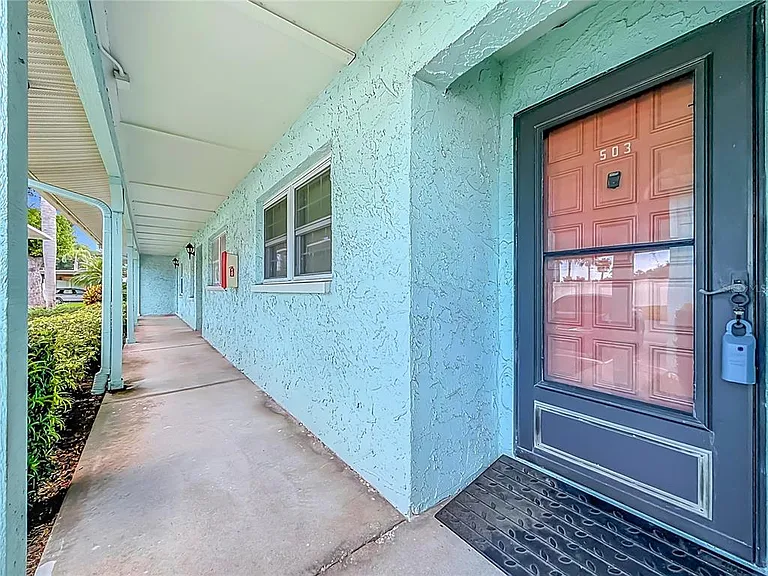 2465 Northside Dr #503 — Photo 3