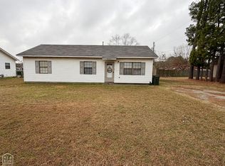 327 Robin St, Bono, AR 72416