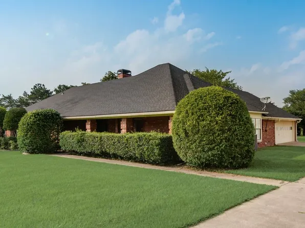 1959 Meadow Way, Terrell, TX 75160