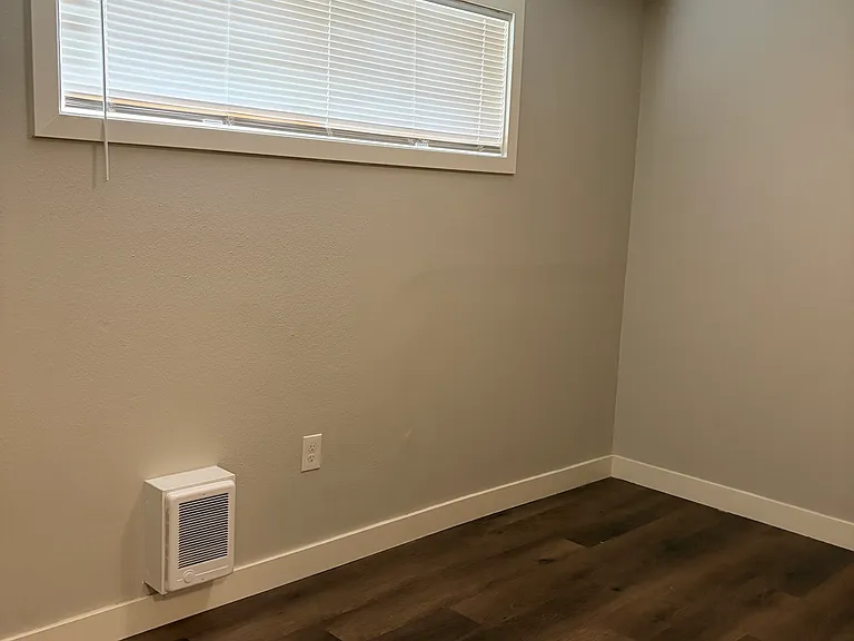 925 SW Holden St #2 — Photo 1