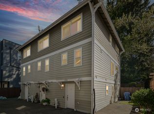 7946 C 9th Ave SW, Seattle, WA 98106