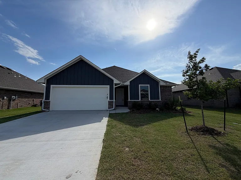 3816 Lleyton Dr — Photo 24