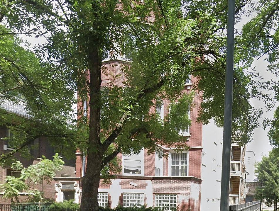 1st image of 1118 W Garfield Blvd