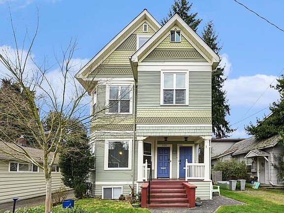 2nd image of 5525 Woodlawn Ave N