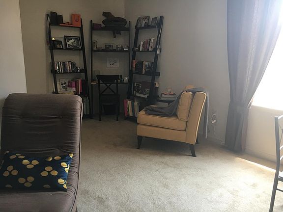 3rd image of 21 S Strawberry St APT 3B